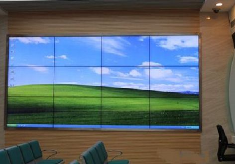 泰和县液晶拼接屏的另类用法。